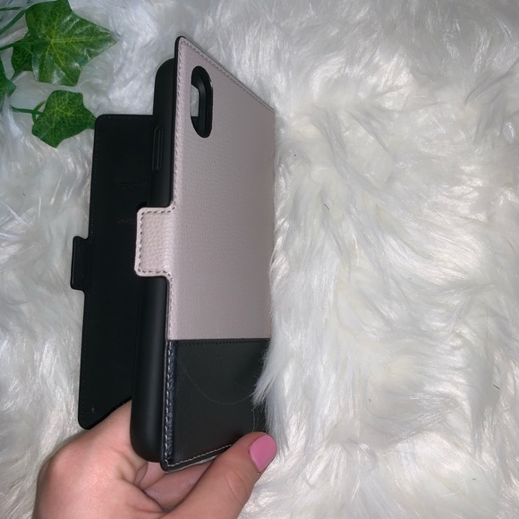 Kate Spade Magnetic Wrap Case - Picture 3 of 8